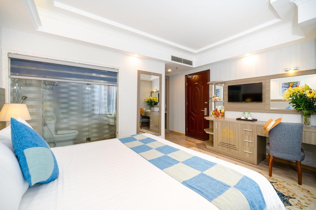 Royal Beach Hotel Da Nang Exterior foto