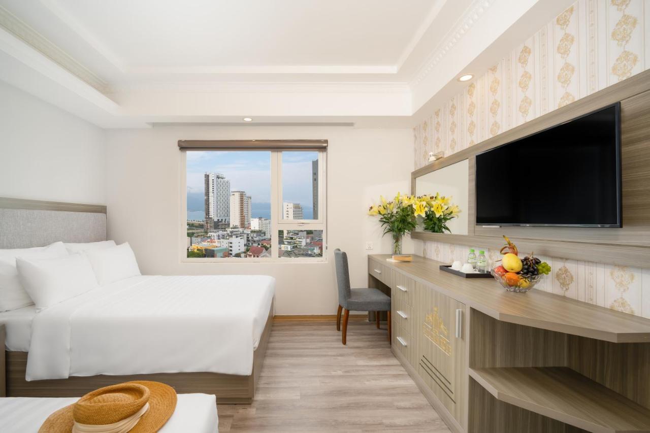 Royal Beach Hotel Da Nang Exterior foto